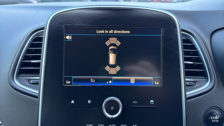 Renault Scenic 1.2 TCE 130 Dynamique Nav 5dr Petrol Estate